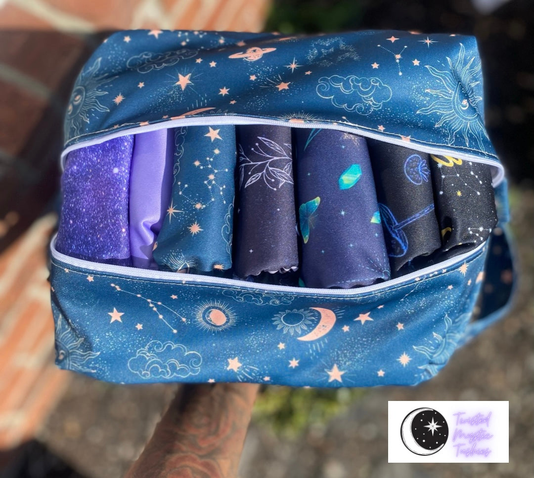 Moon and Stars Pod