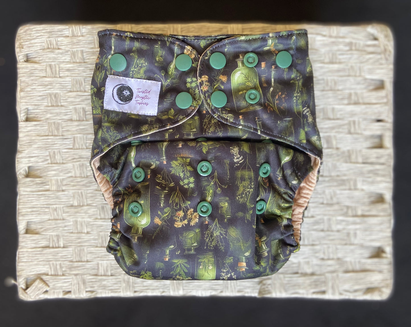 Apothecary FS *preorder* ETA:August